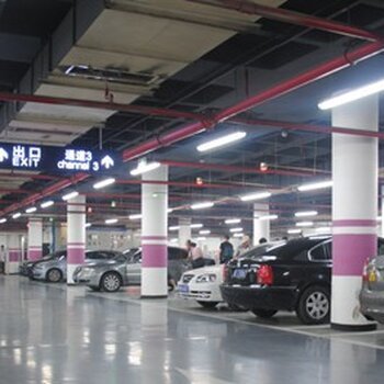 現(xiàn)代化停車場運營與旅游項目開發(fā)管理 融合創(chuàng)新服務(wù)理念的發(fā)展路徑